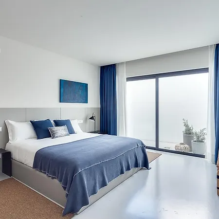 Casa Indigo- Perfect Location & Sea View By Dreamvillasalbufeira